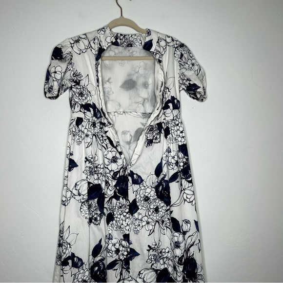 Vintage 70's Floral Blue White Maxi Dress Puff Sleeve Empire Waist Size 4/6 - Picture 16 of 16